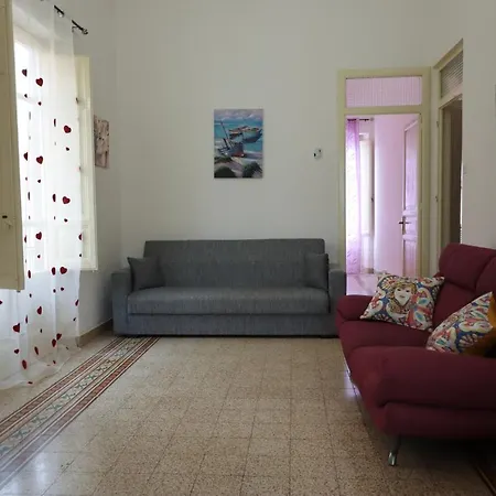 House Marconi Castellammare del Golfo